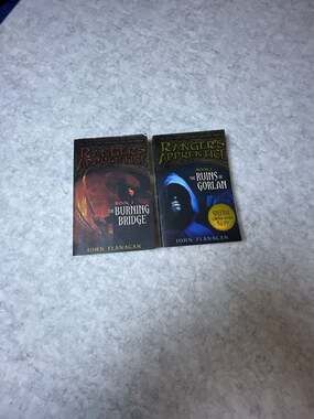 Ranger's Apprentice Books 1 & 2: The Ruins of Gorlan and The Burning Bridge